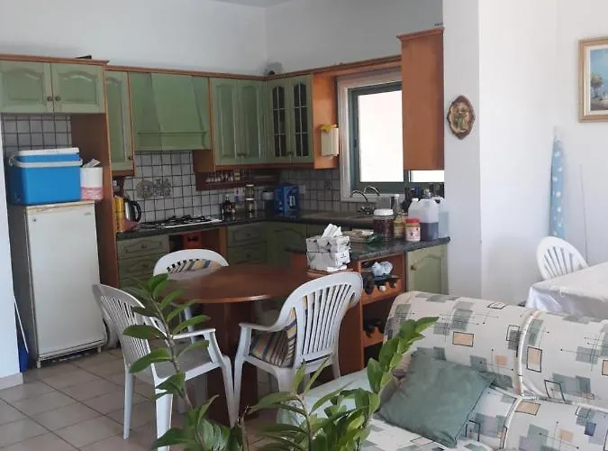 Seafront Party Perivolia