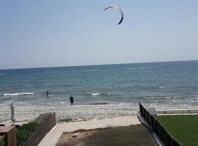 Seafront Party ペリヴォリア